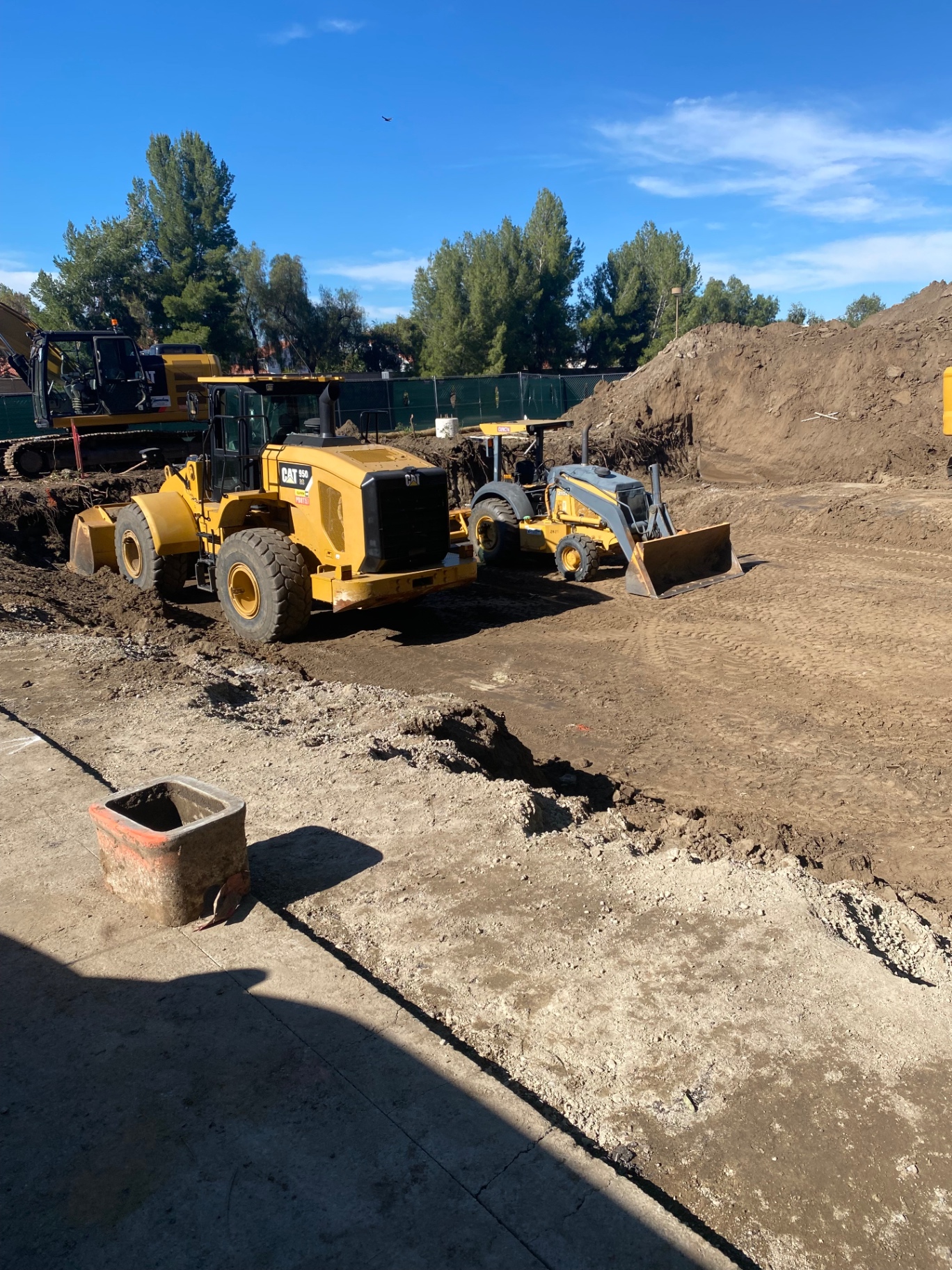 Grading Contractor Riverside CA | Land Grading & Site Prep | EM Grading